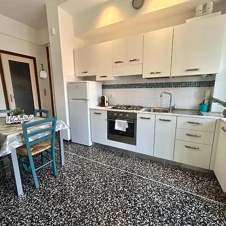 Goodvibes By World Σαβόνα